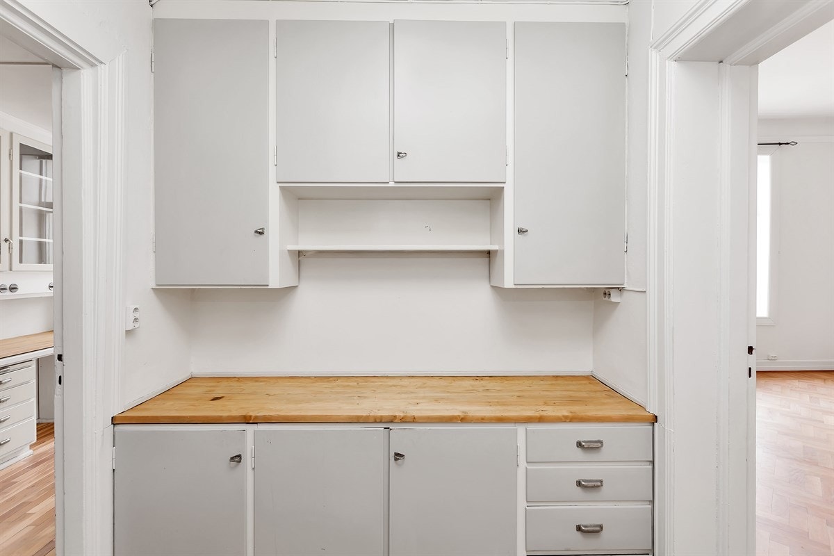 - Anretning- Galleribilde