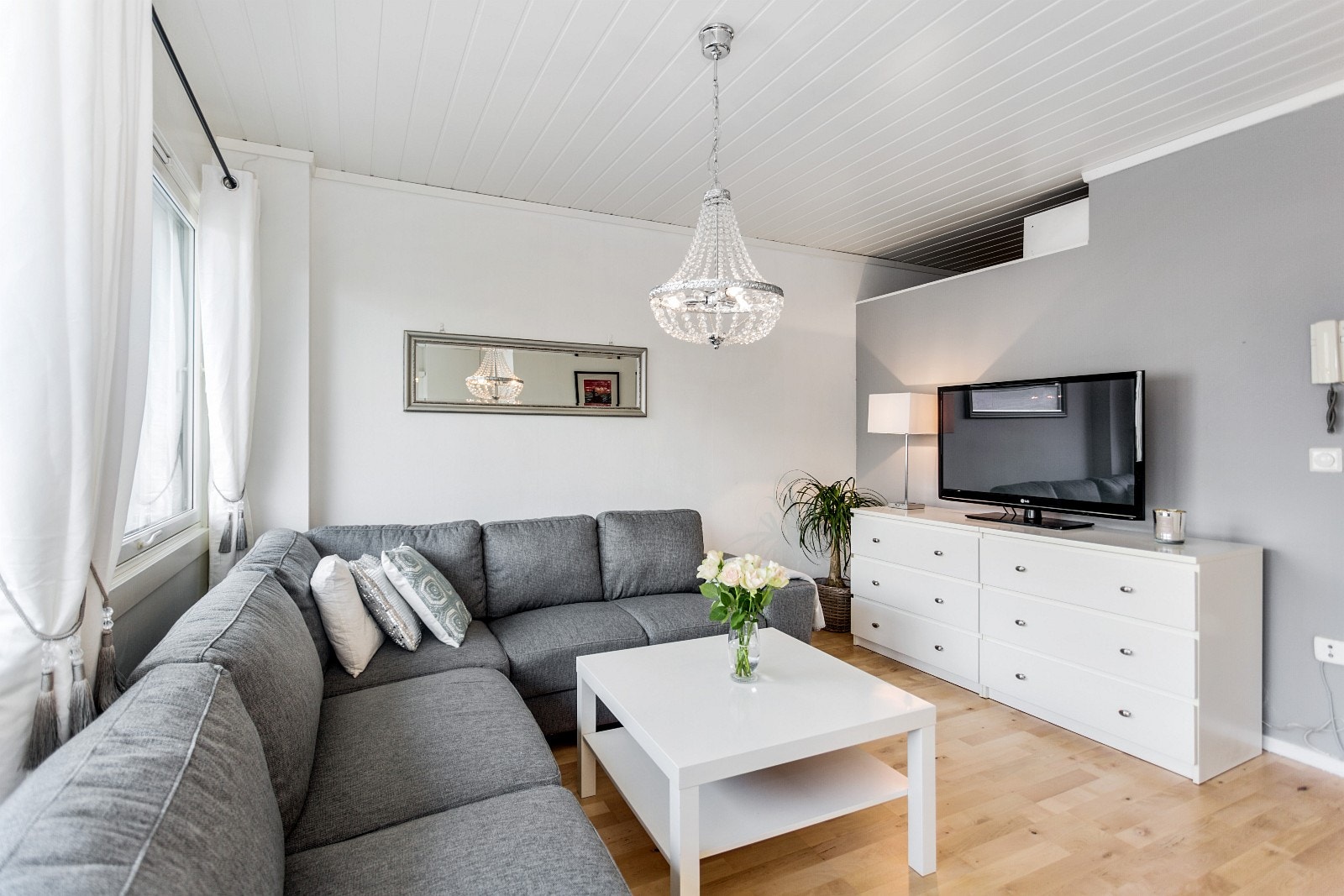 Lys og trivelig stue Galleribilde