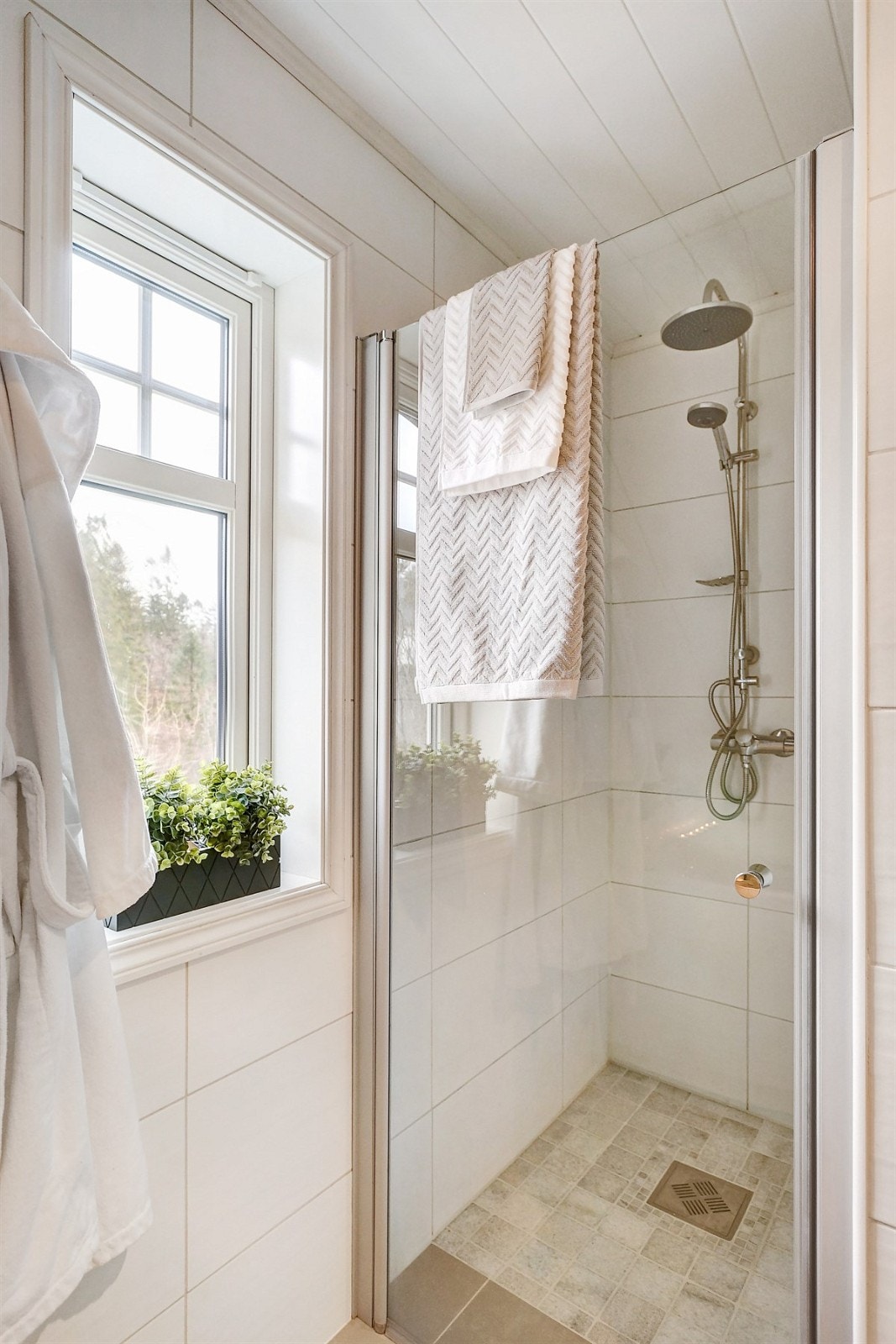 Dusjhjørne på bad i 2 etg. Galleribilde