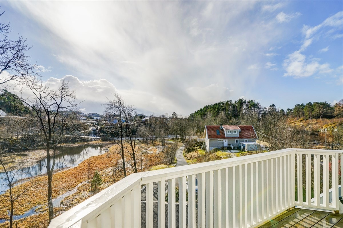 Her bor man usjenert i et meget attraktivt nabolag. Galleribilde