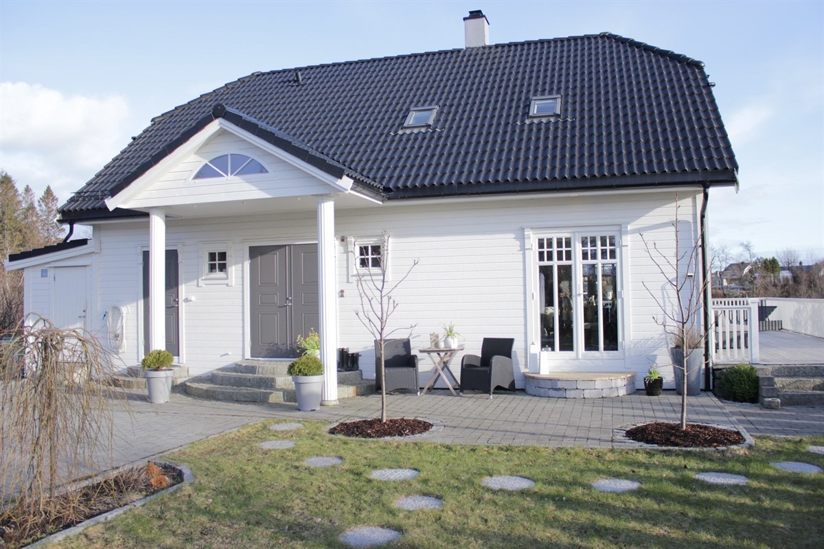 Bilde tatt av selger. Galleribilde