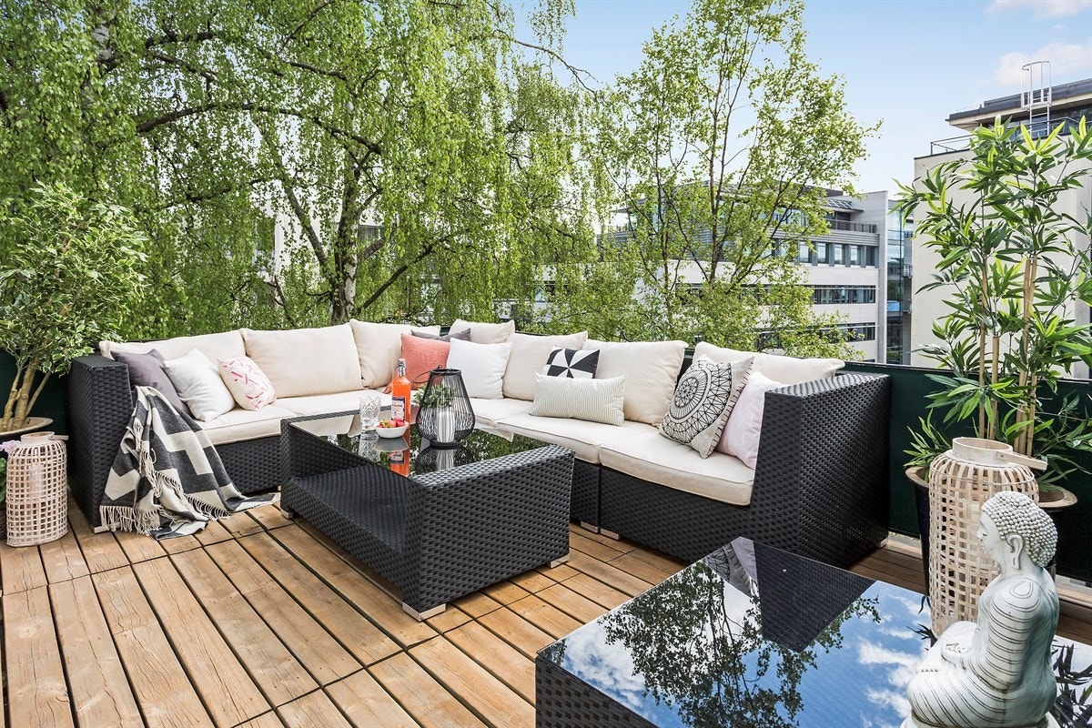 Velkommen til Toppleiligheten i Thunes Vei 8 A | 41 kvm. solrik takterrasse | Fyring og v. vann ink | Velkommen til visning Galleribilde