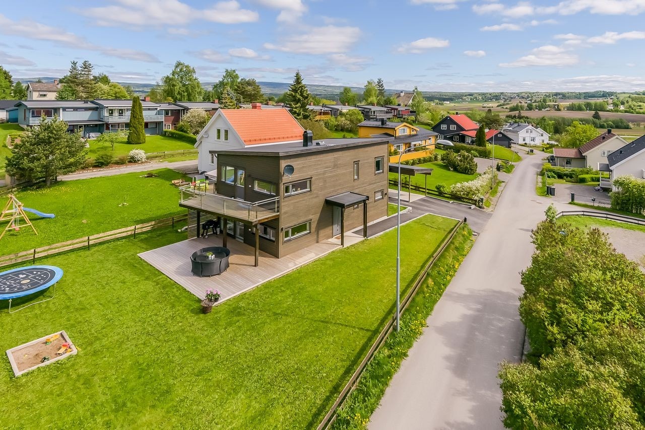 Overblikk over eiendommen og nabolaget Galleribilde