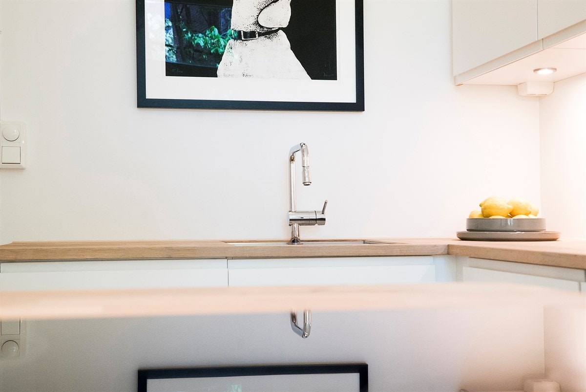 Kraftig benkeplate i treverk Galleribilde