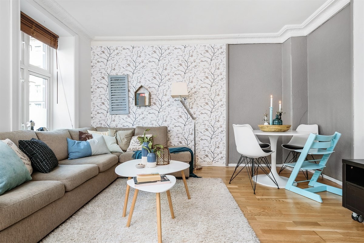 Stue med plass til spisegruppe! Galleribilde