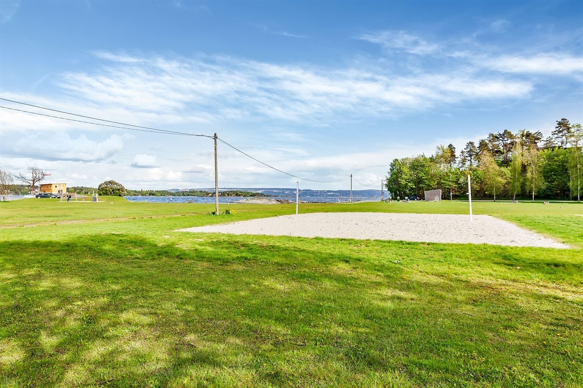 Sandvolleyballbane ved Holmenskjæret Galleribilde