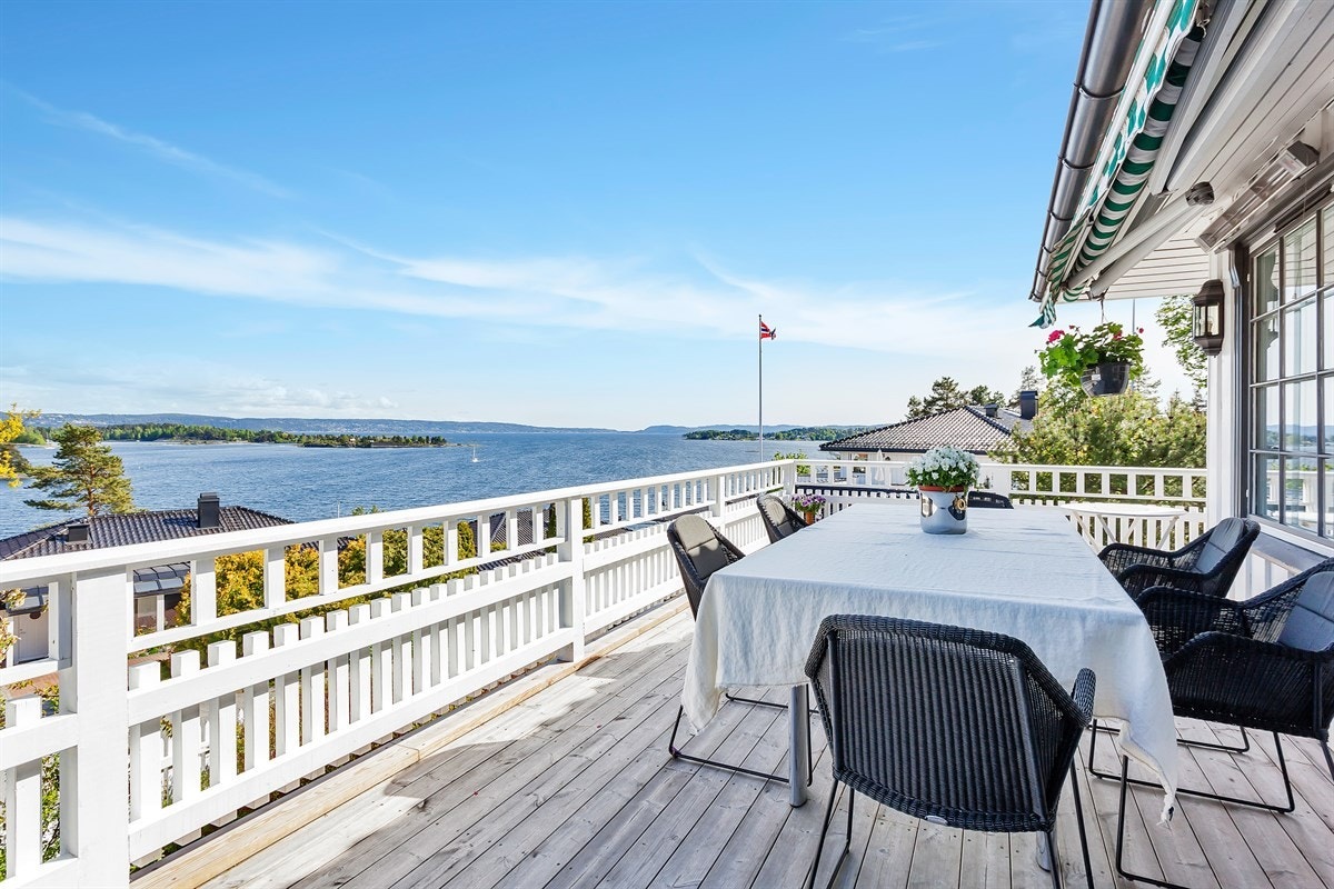 Utsikt fra terrassen Galleribilde