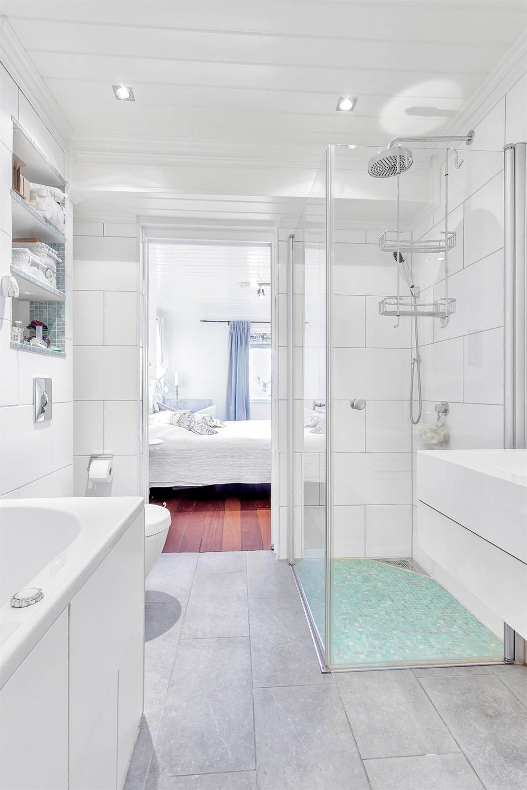 Baderom 2 i 1. etasje Galleribilde