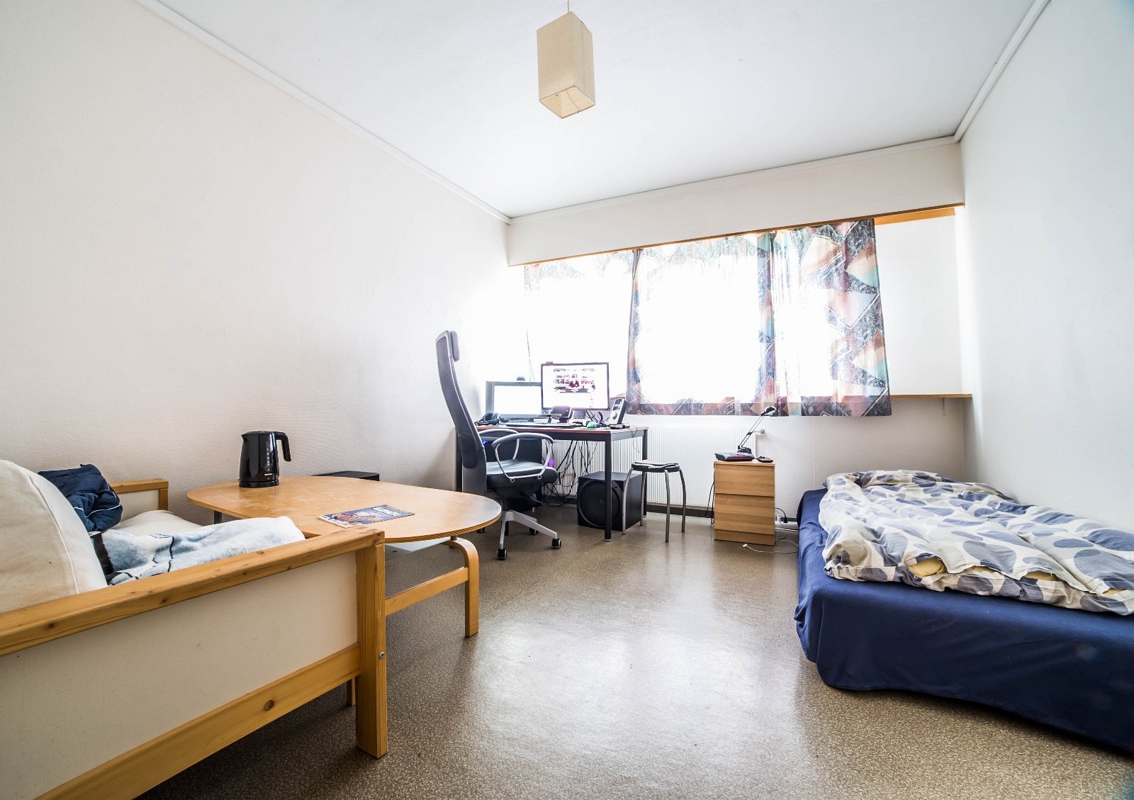 Soverom/stue Galleribilde