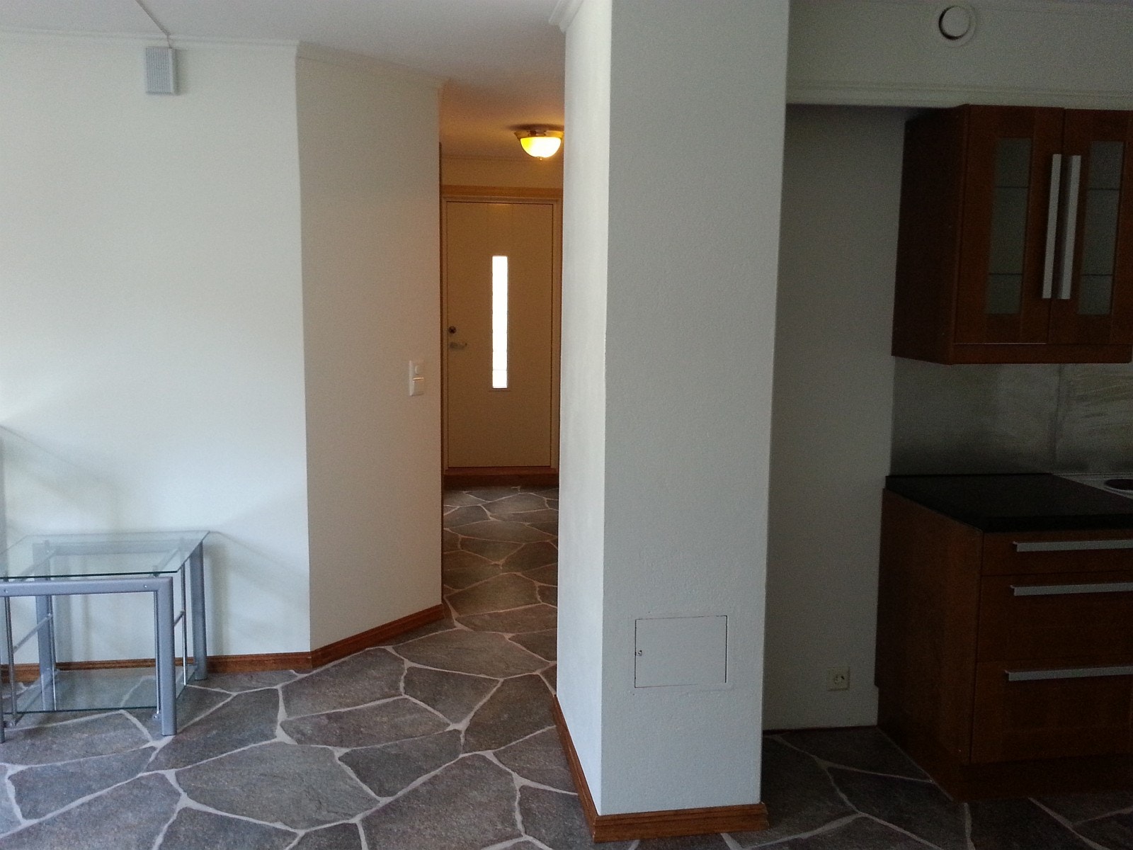 Stue mot gang Galleribilde
