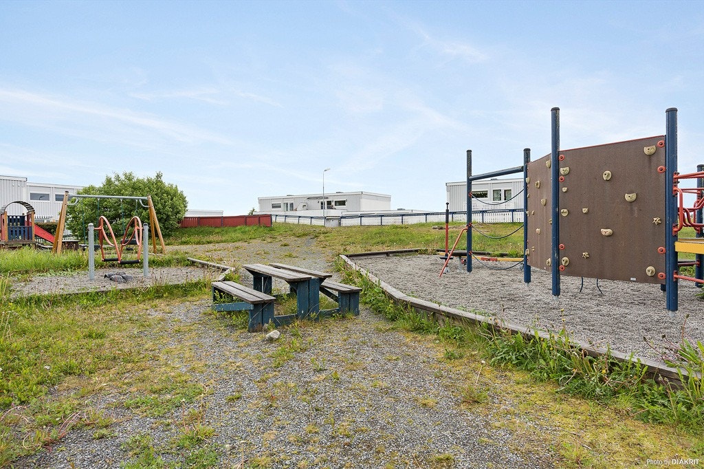 Lekeplass på fellesområde Galleribilde