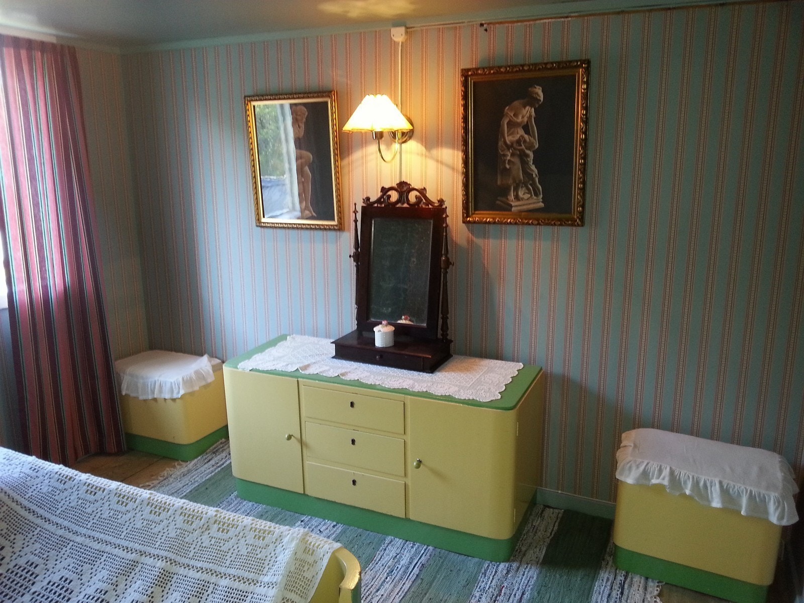 Soverom 2 oppe Galleribilde