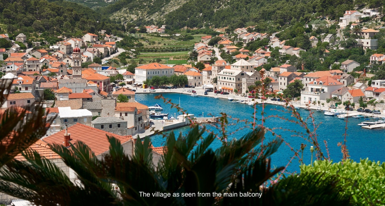 Utsikt til landsbyen fra hovedbalkongen Galleribilde