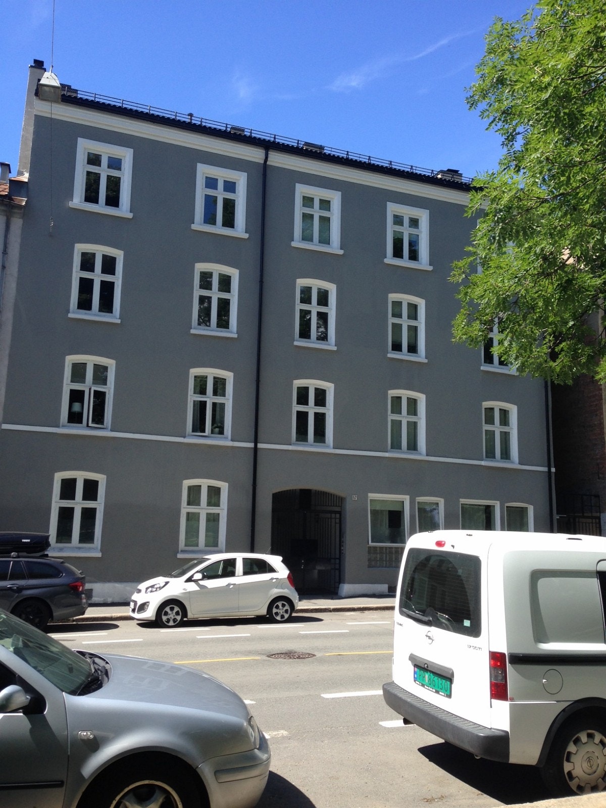 Nyoppusset fasade Galleribilde