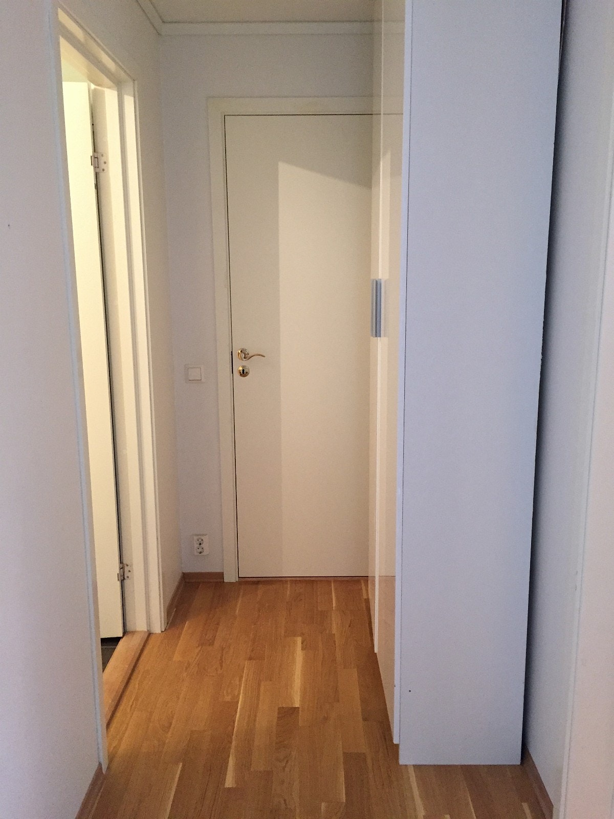 Egen inngang Galleribilde