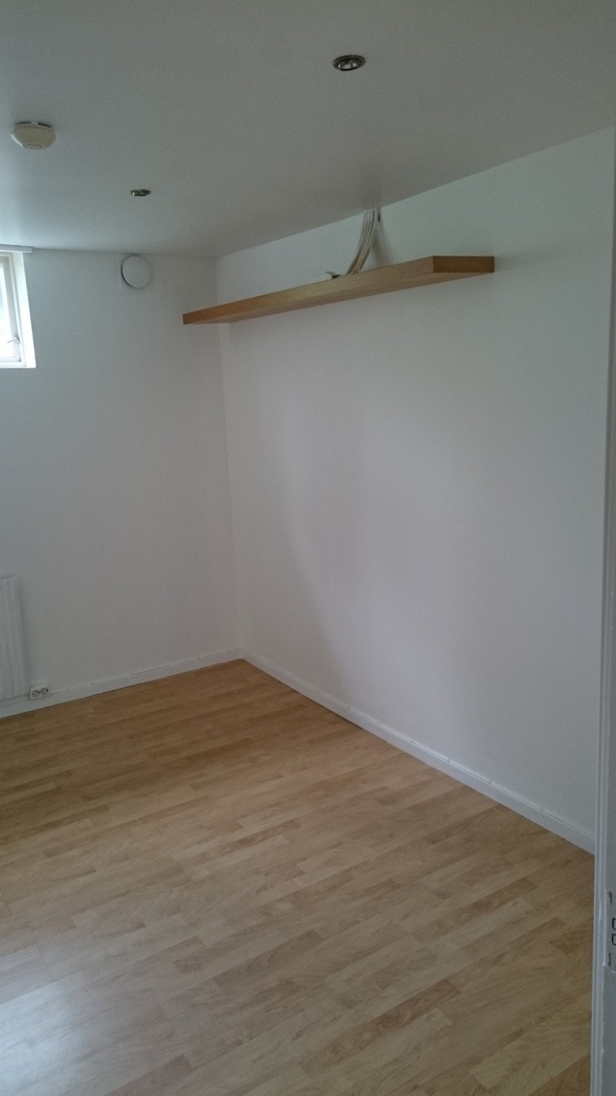 Ledig hybelrom Galleribilde