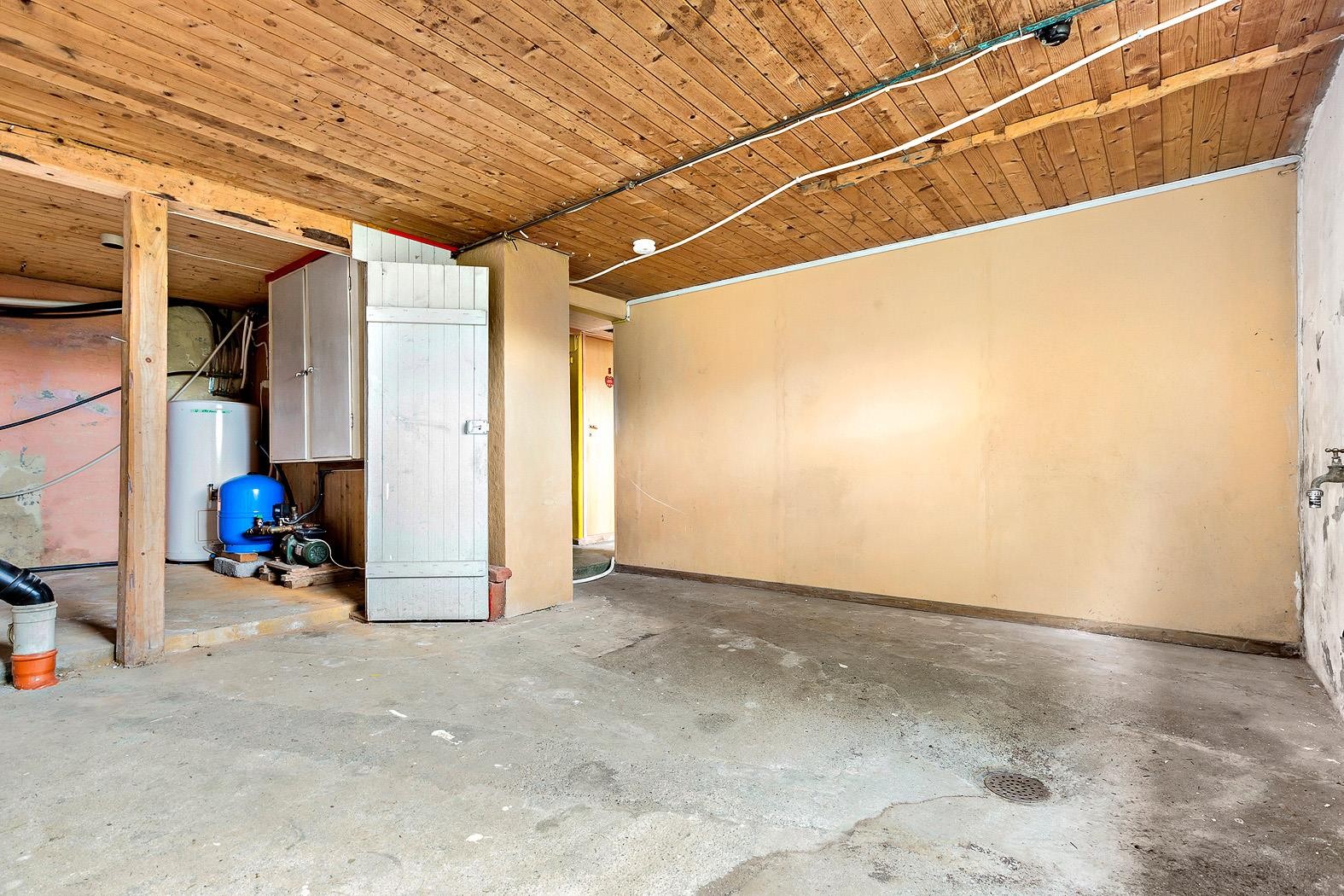 Kjellarrom. Galleribilde