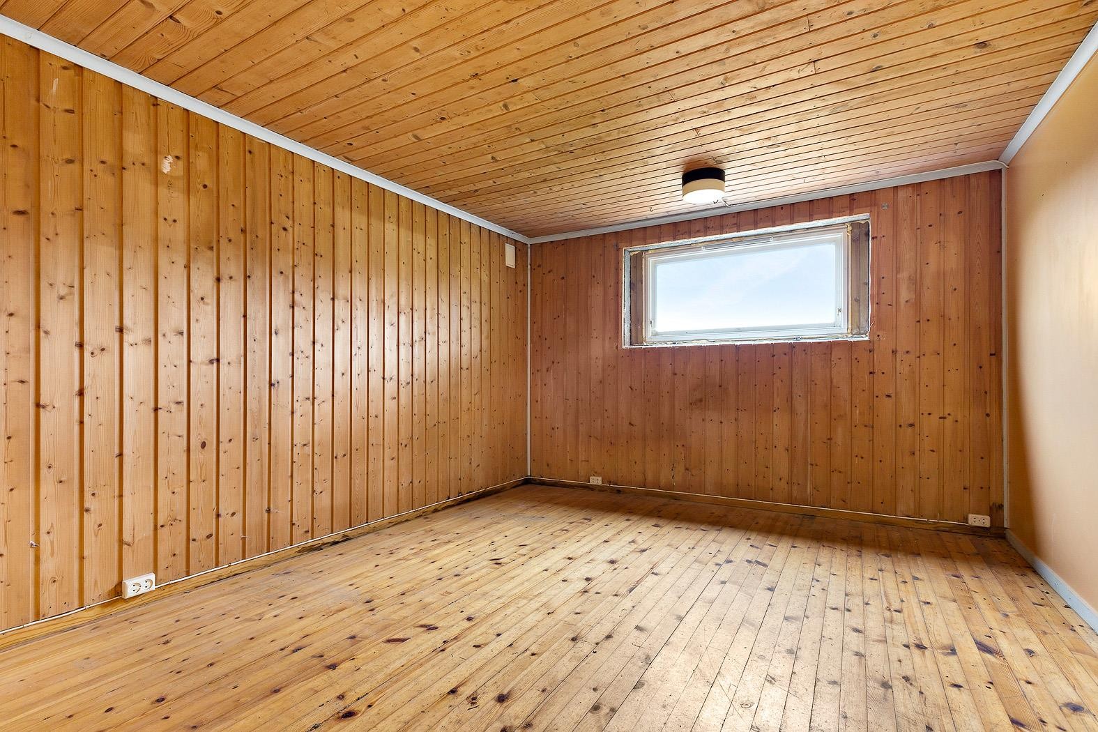 Bod/hobbyrom i underetasjen. Galleribilde