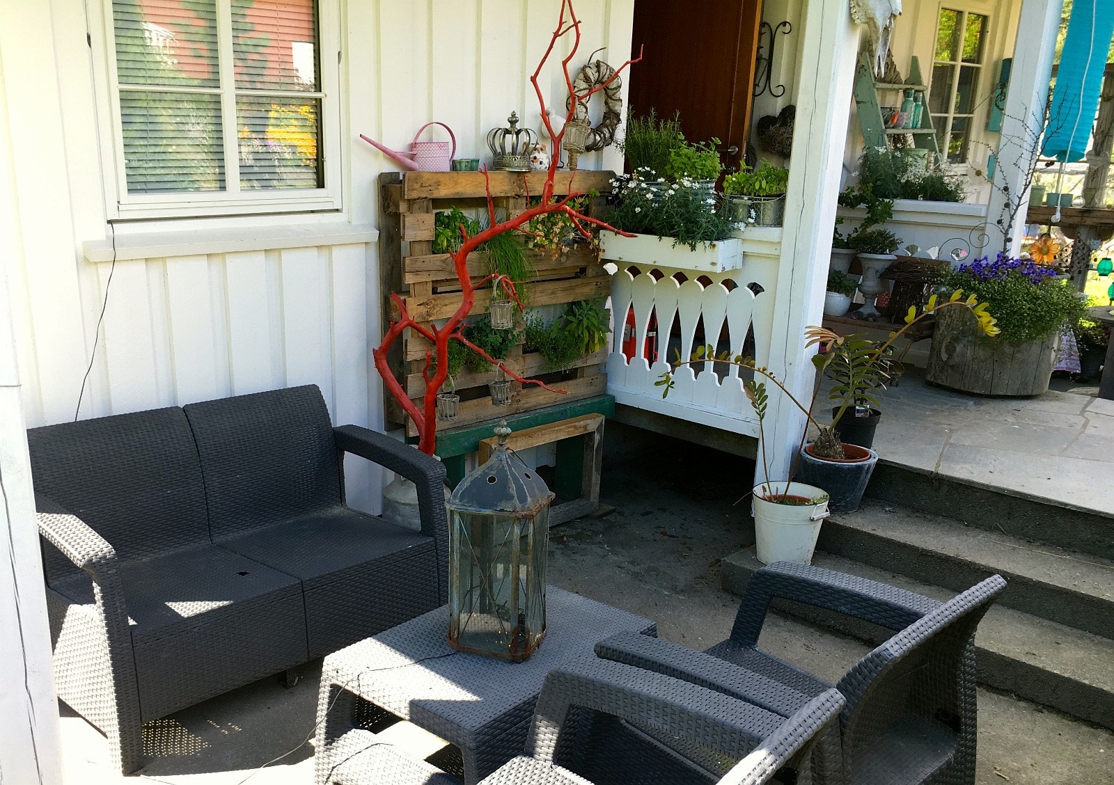 Sittegruppe ute for leilighet Galleribilde