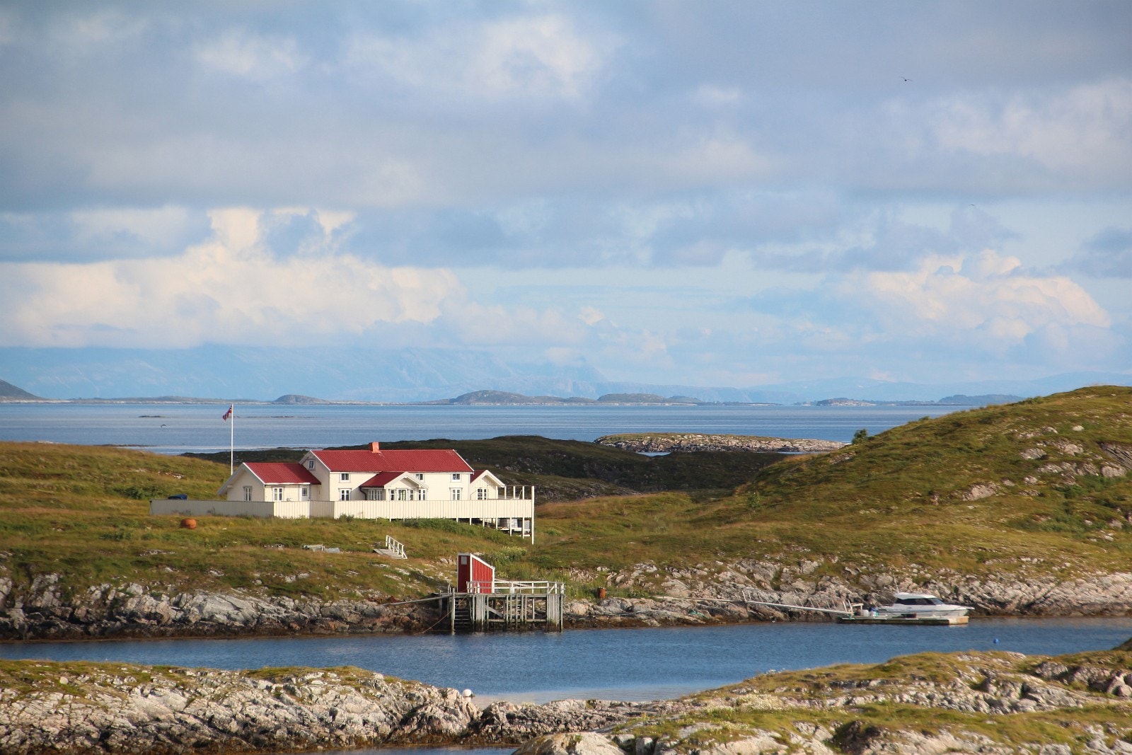 "Heimly" på Sakrisøya Galleribilde