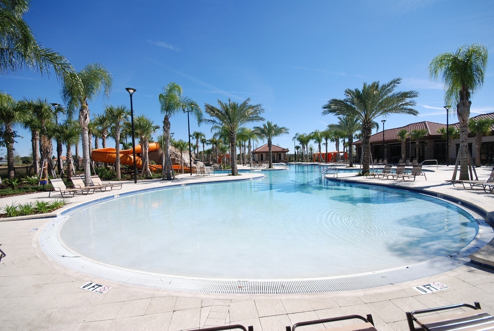 Felles basseng v/klubb hus. Galleribilde