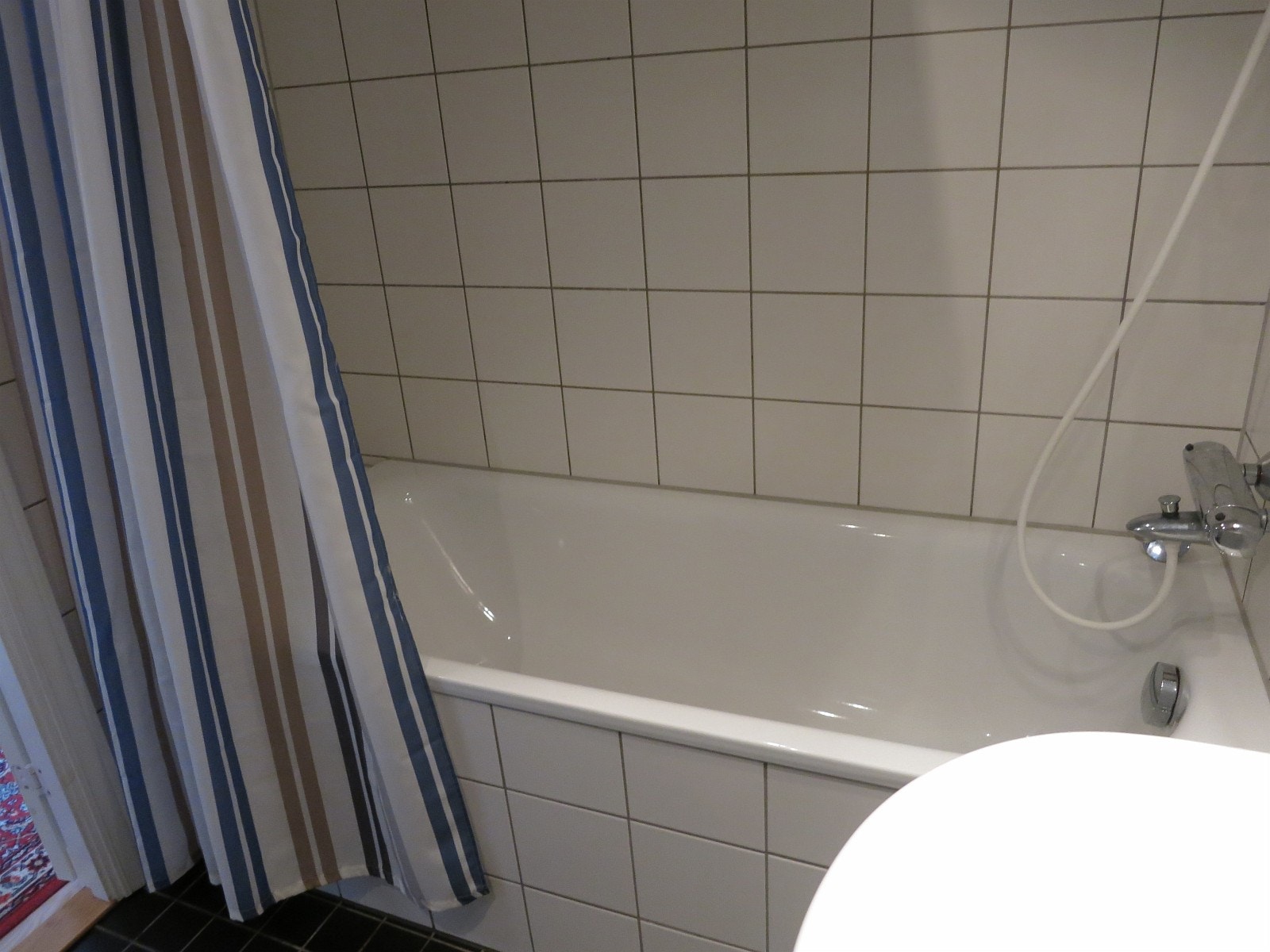 Bad i 2. etasje Galleribilde