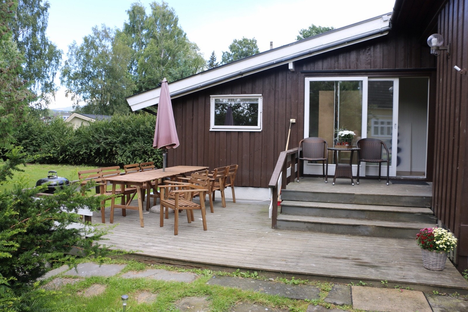 Uteplass Galleribilde