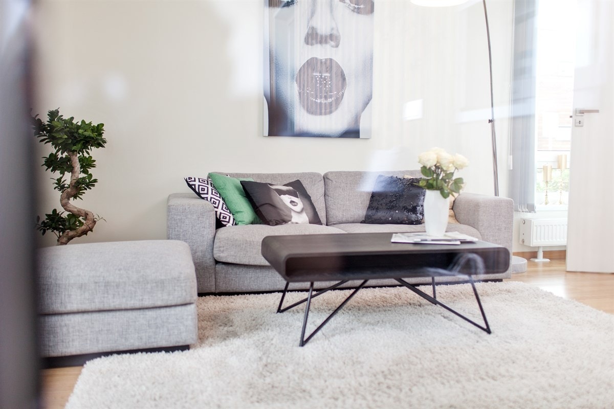 Leiligheten oppleves som åpen og moderne med en planløsning som ivaretar hele arealet på 43 kvm. Galleribilde