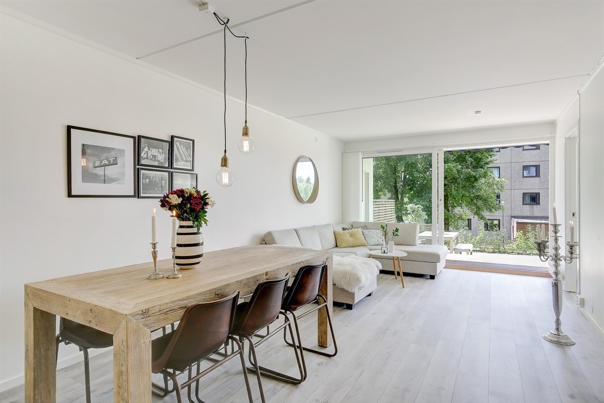Godt med plass for spisebord. Galleribilde