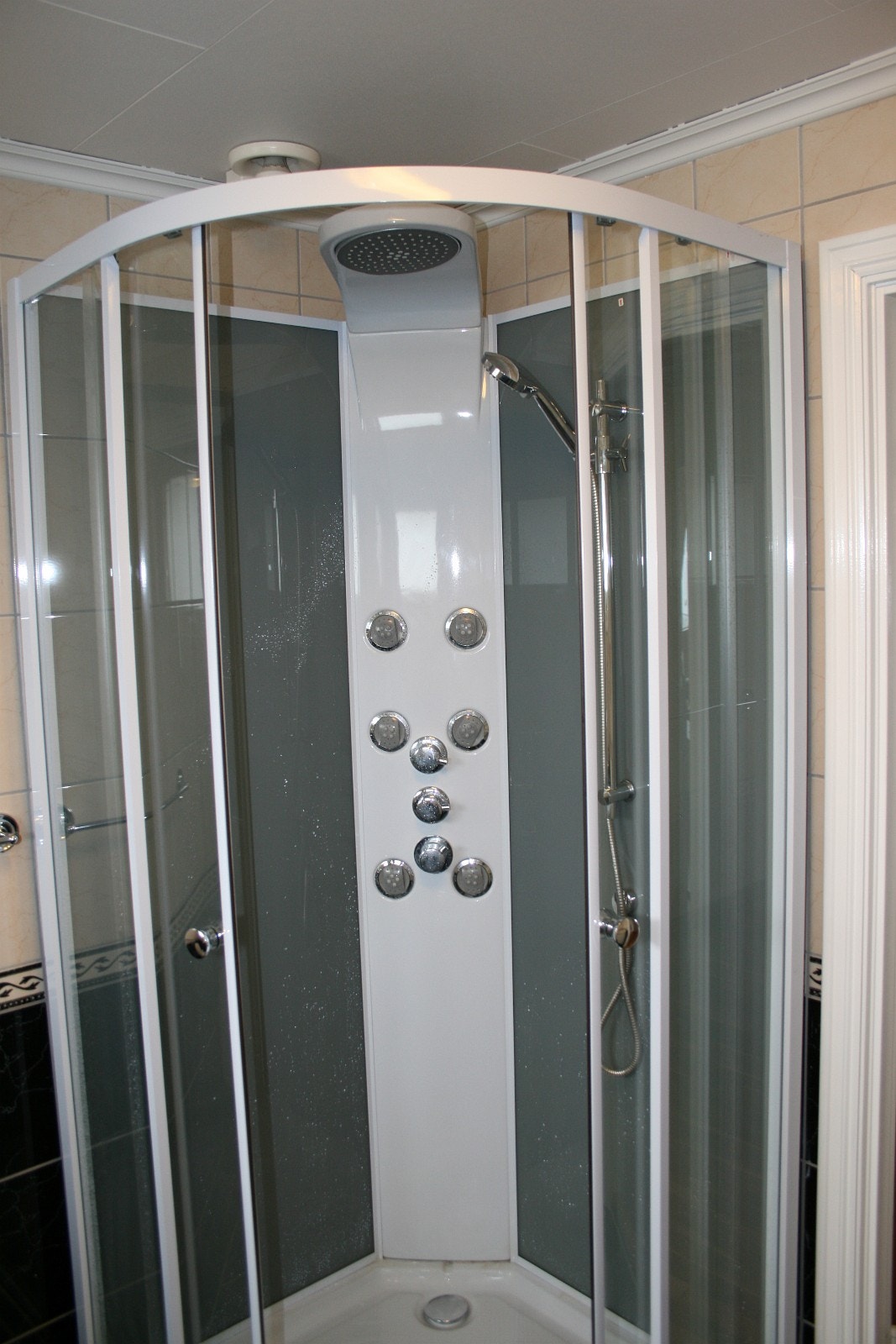 Dusj på bad Galleribilde