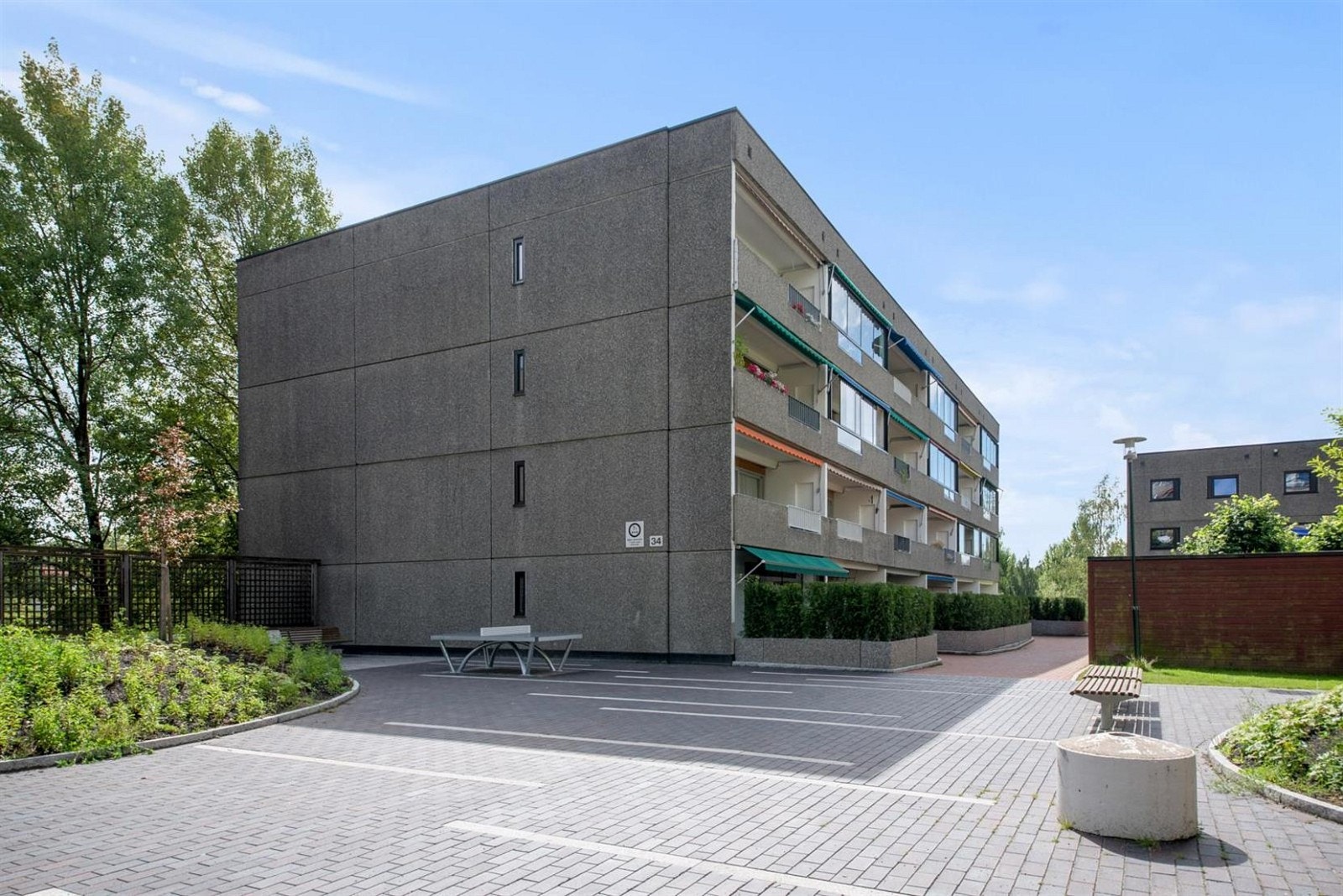 Velkommen til Hovseterveien 34 B og Meklenborg borettslag. Det er et veldrevet borettslag med blant annet badstue, treningsrom, selskapsrom, overnattingsrom, mm. Galleribilde