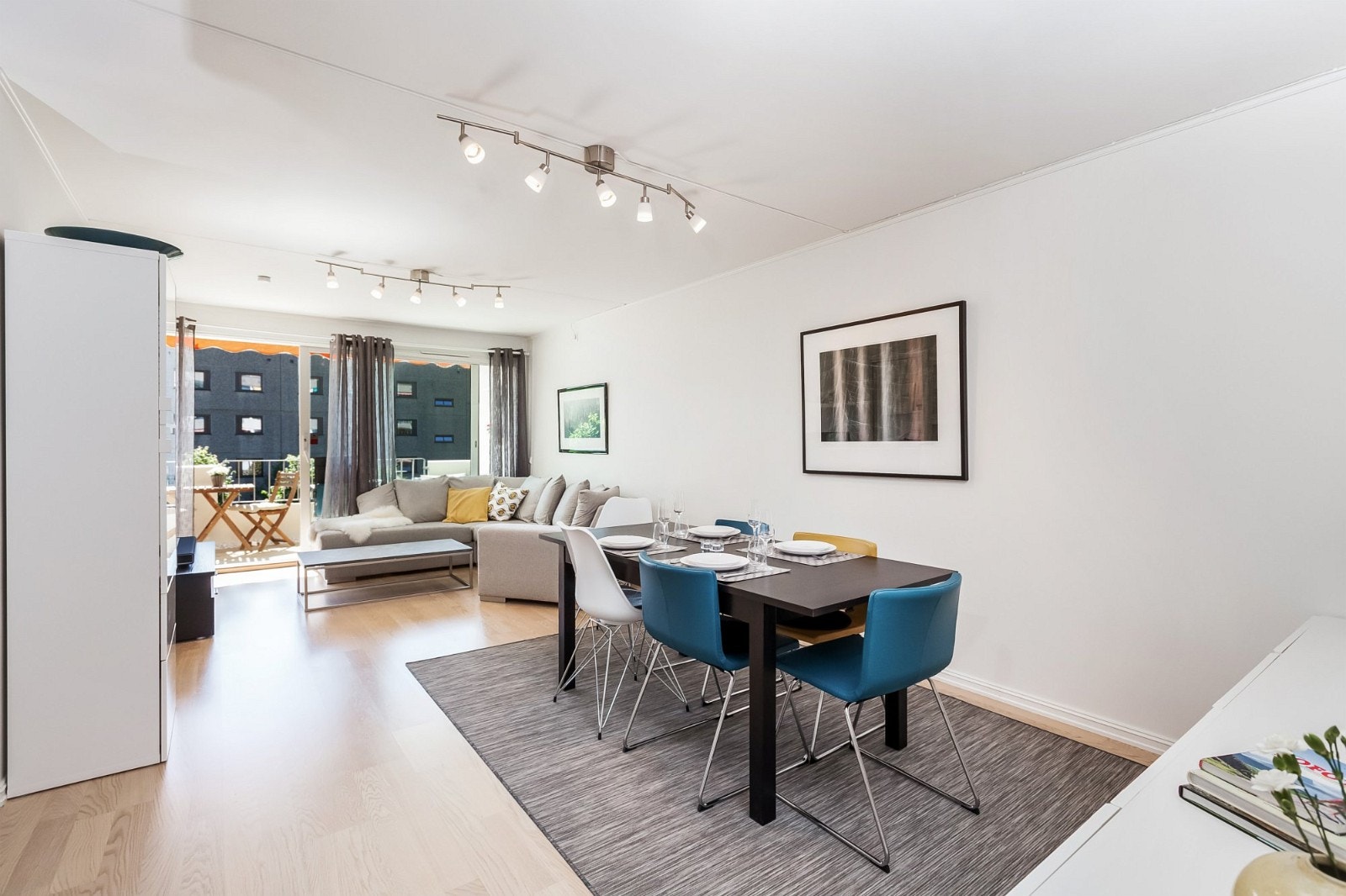 Her er det plass til mange middagsgjester Galleribilde