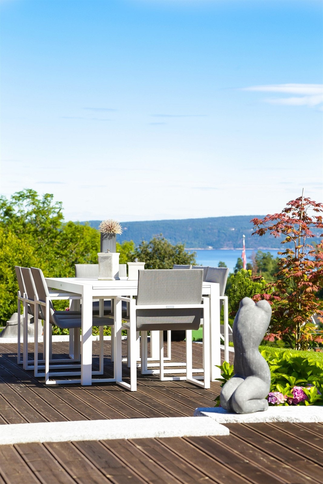 Ugang fra kjøkken en meget hyggelig spiseplass Galleribilde