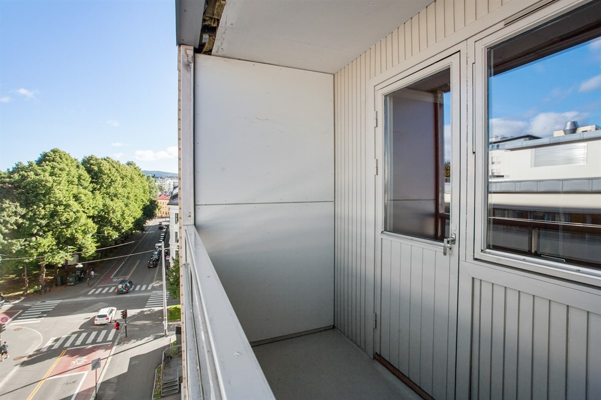 Balkong | Innglassert med mulighet for å åpne opp Galleribilde