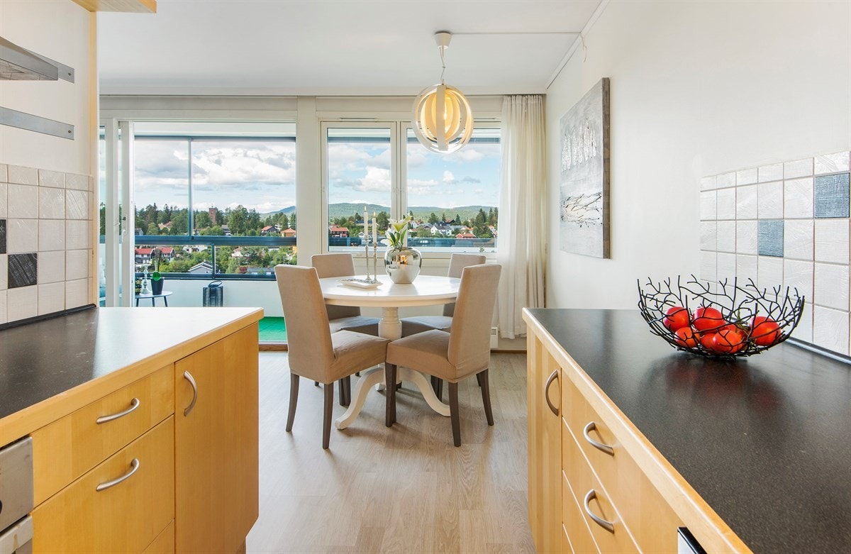 Kjokken og spiseplass Galleribilde