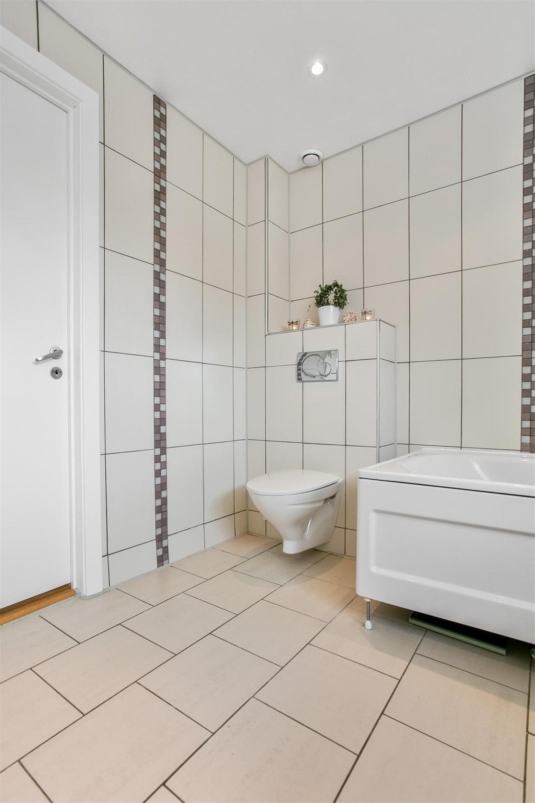 Det er varmekabler på badet. Galleribilde