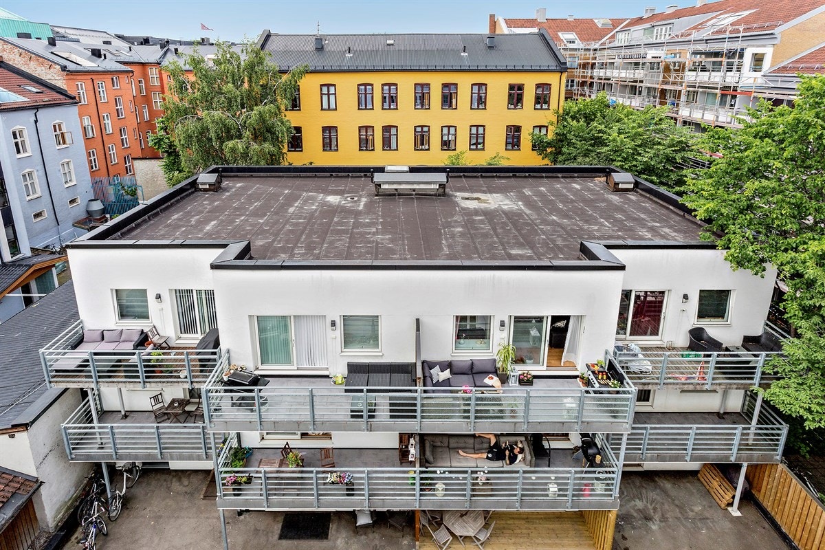 Fasade - Bygget er velholdt! Galleribilde