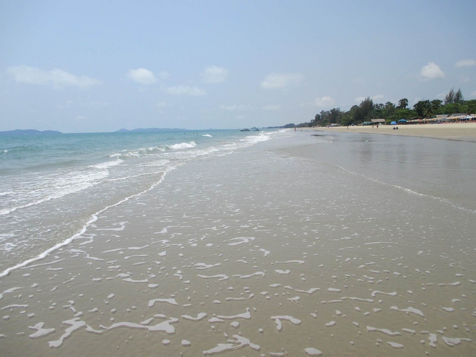 Nydelig strand på 7 km. Galleribilde