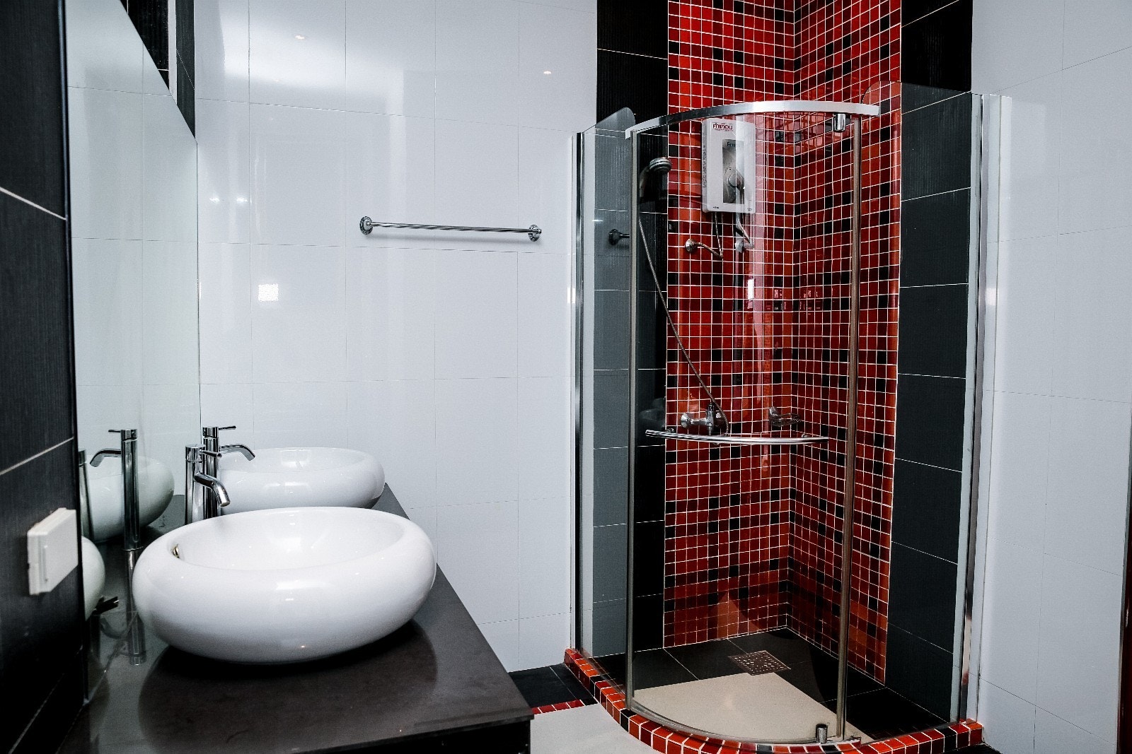 Moderne designbad. Galleribilde