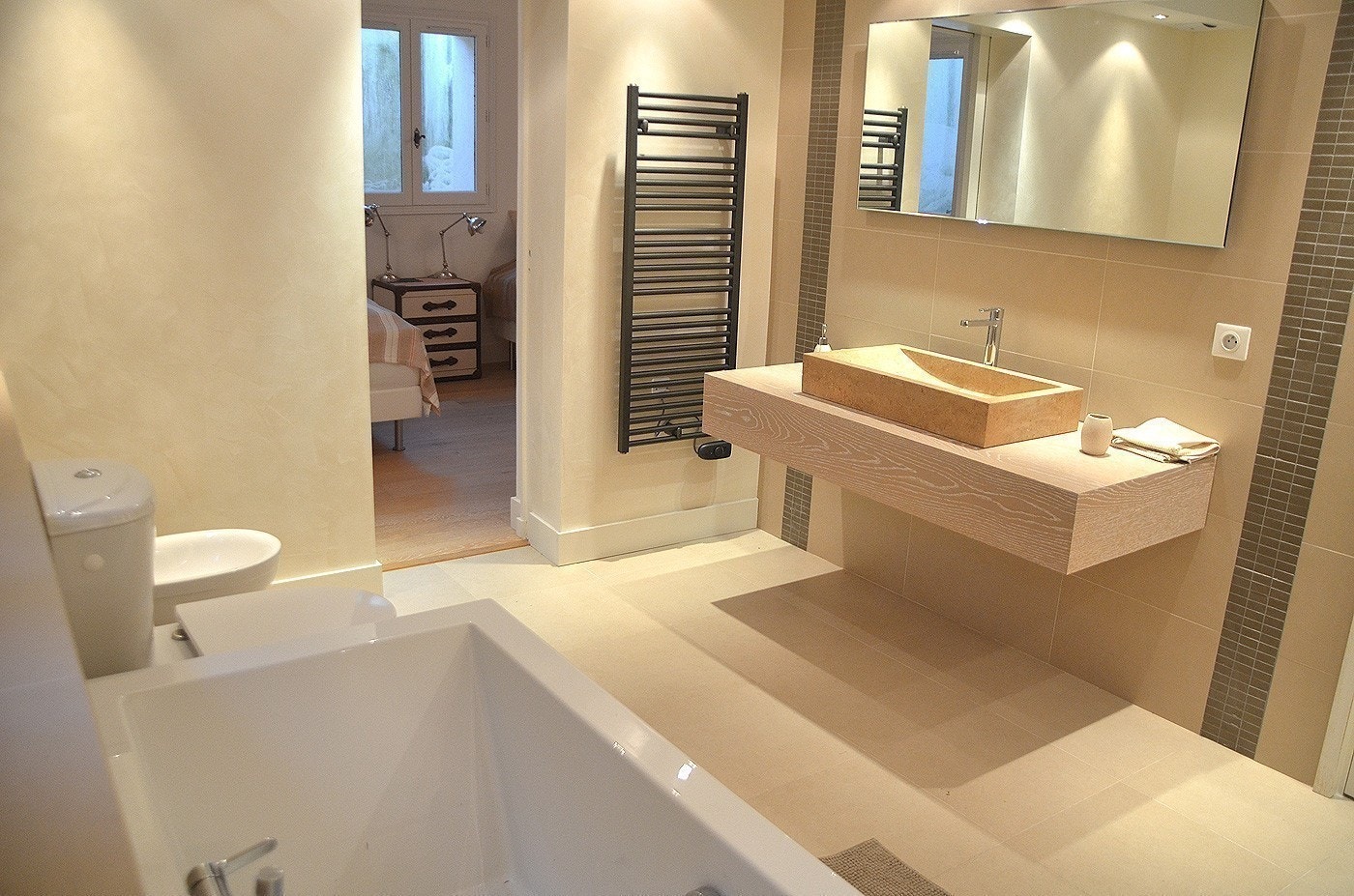 Bad i underetasje Galleribilde