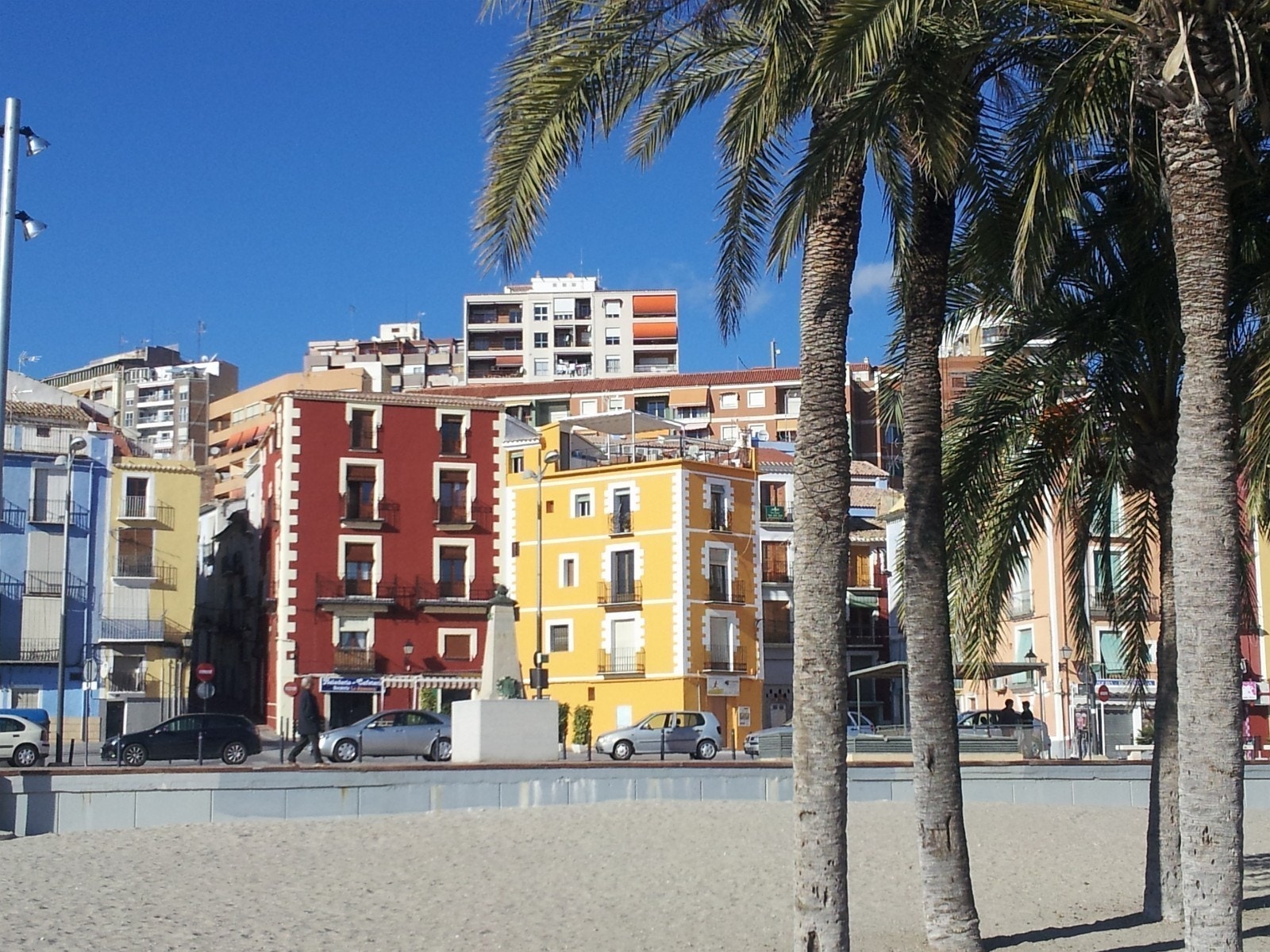 Det gule huset, 3. og 4. etasje med takterrassen Galleribilde