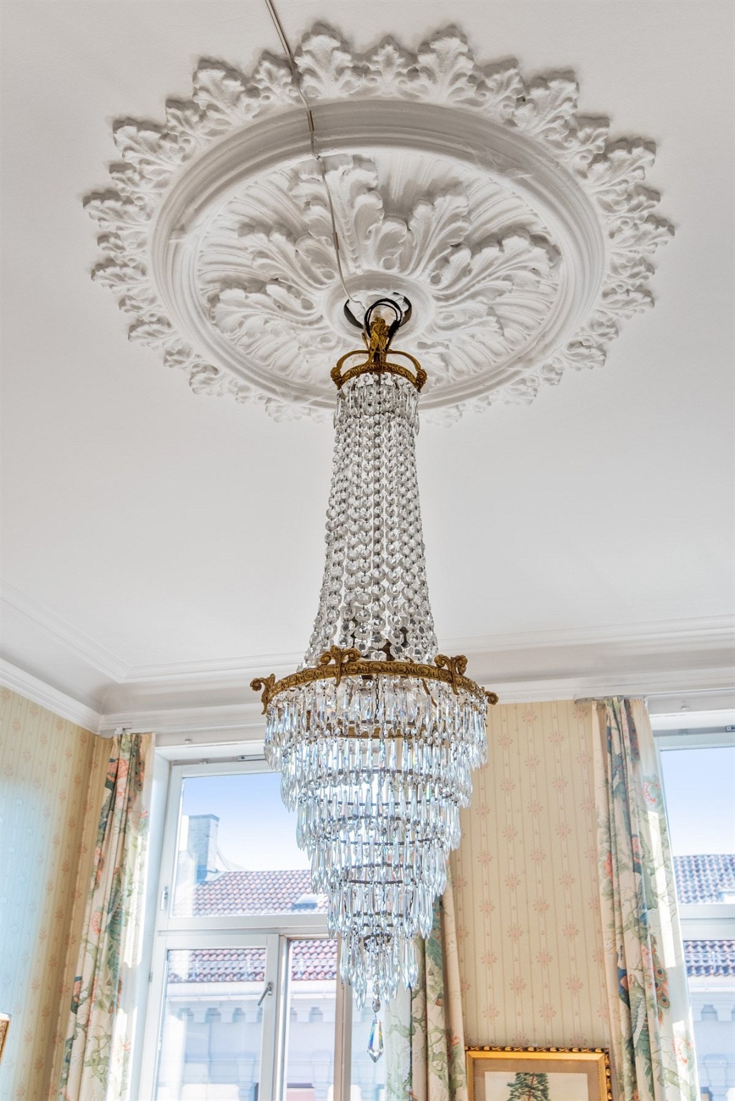 Elegant utførelse på rosett og stukkatur Galleribilde