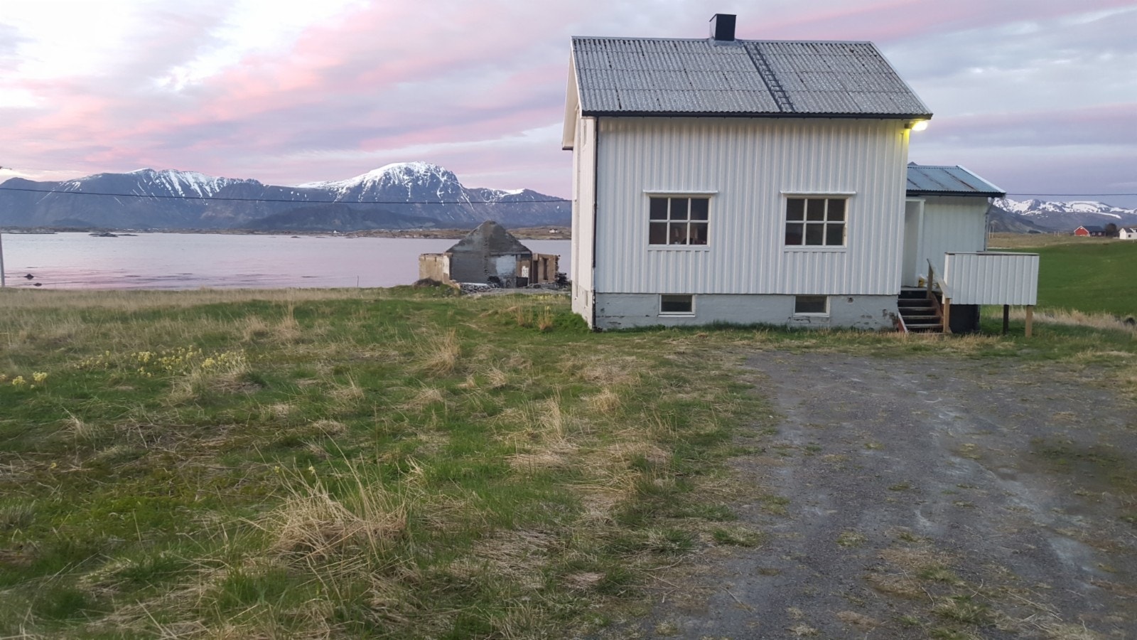 Koselig hus på romslig tomt Galleribilde