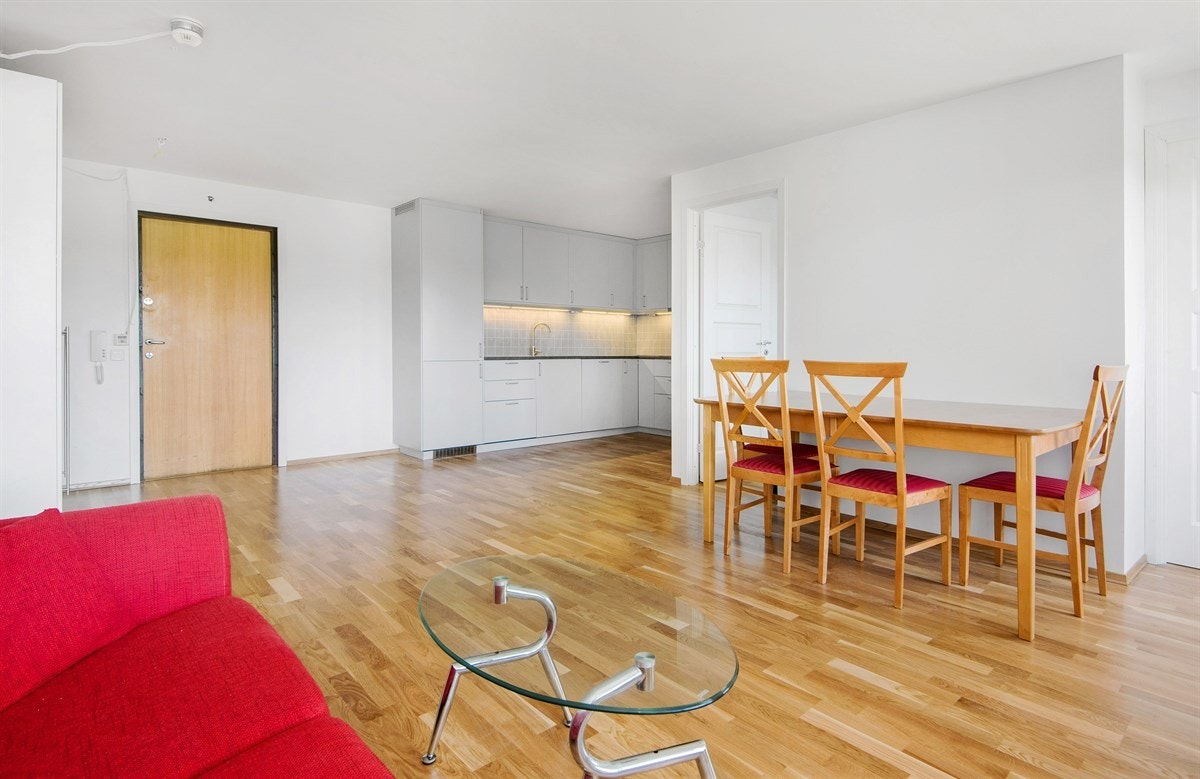 Stue og åpen kjøkkenløsning. Galleribilde