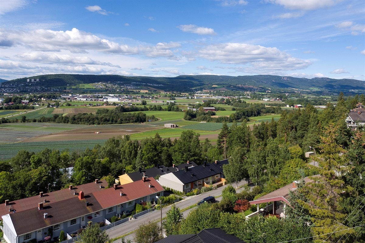 Flott utsikt over Lierdalen. Galleribilde