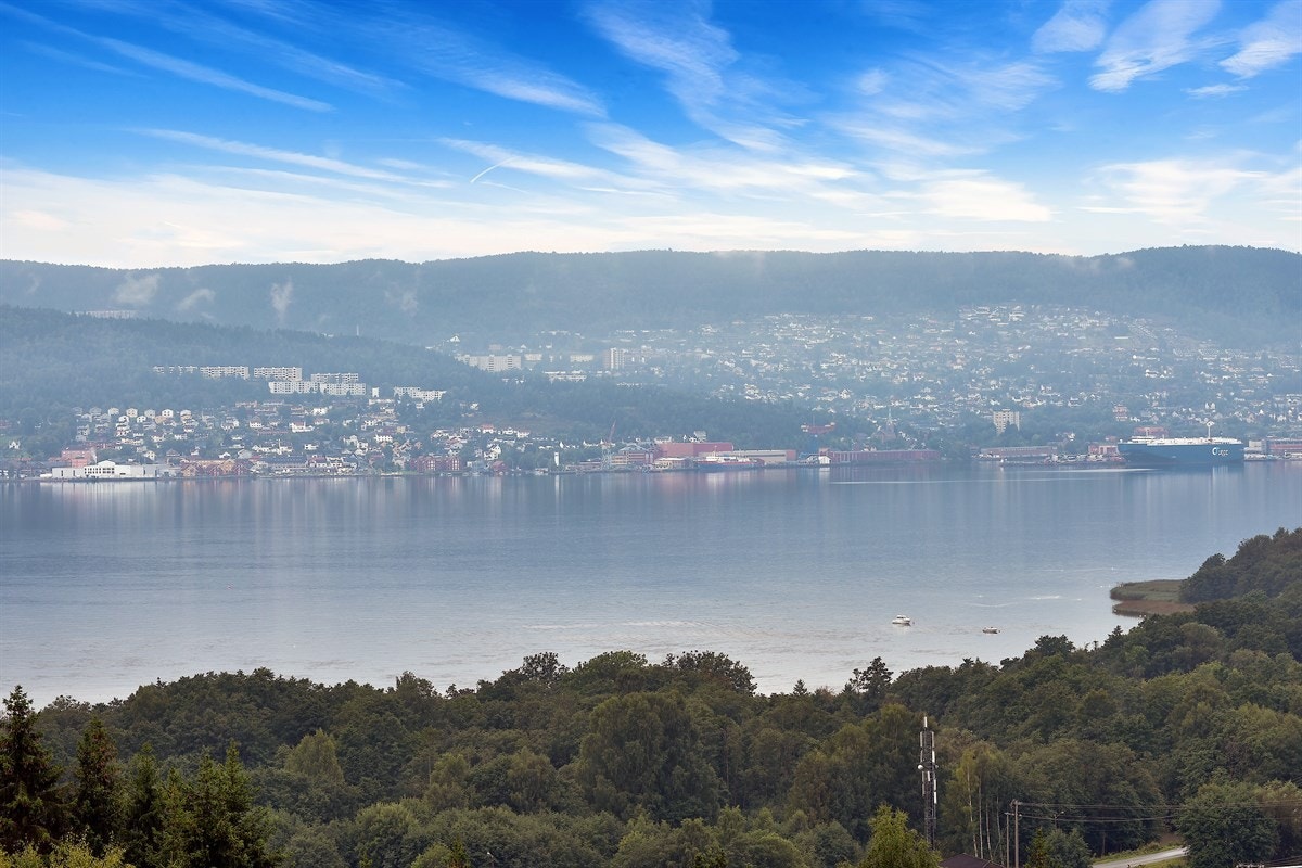 Flott utsikt over Drammensfjorden. Galleribilde