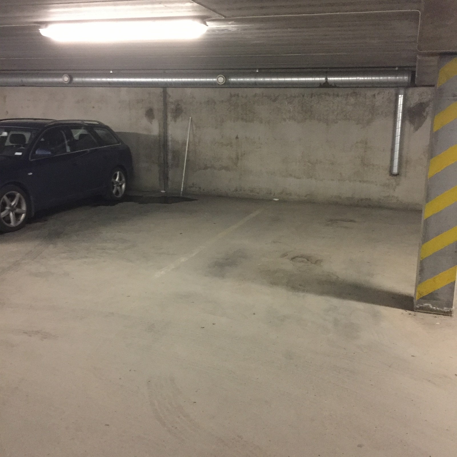 Oppvarmet garasjeplass Galleribilde