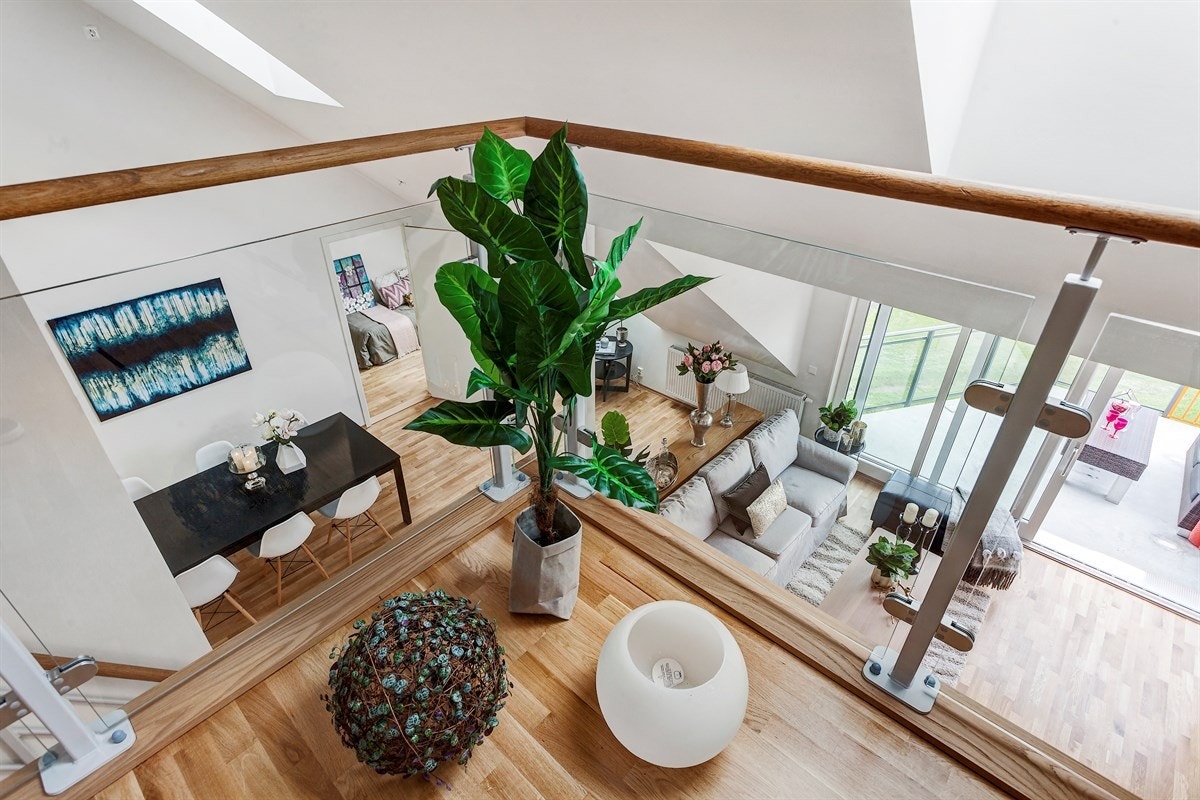 Takhøyde oppmot 6,2 meter. Galleribilde