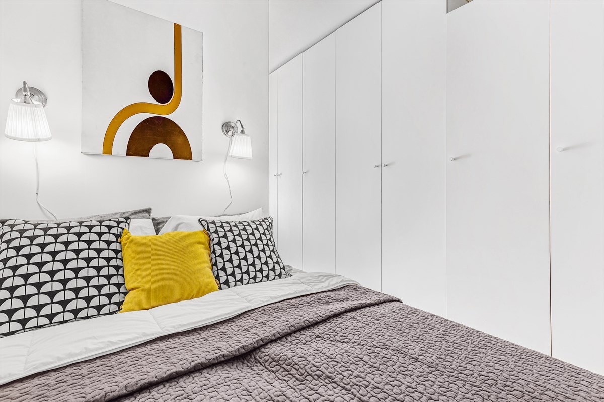 Gode lagringsmuligheter i leiligheten. Galleribilde