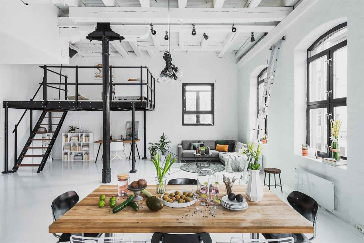 Gled deg til å invitere venner på den første middagen i ditt nye hjem. Galleribilde